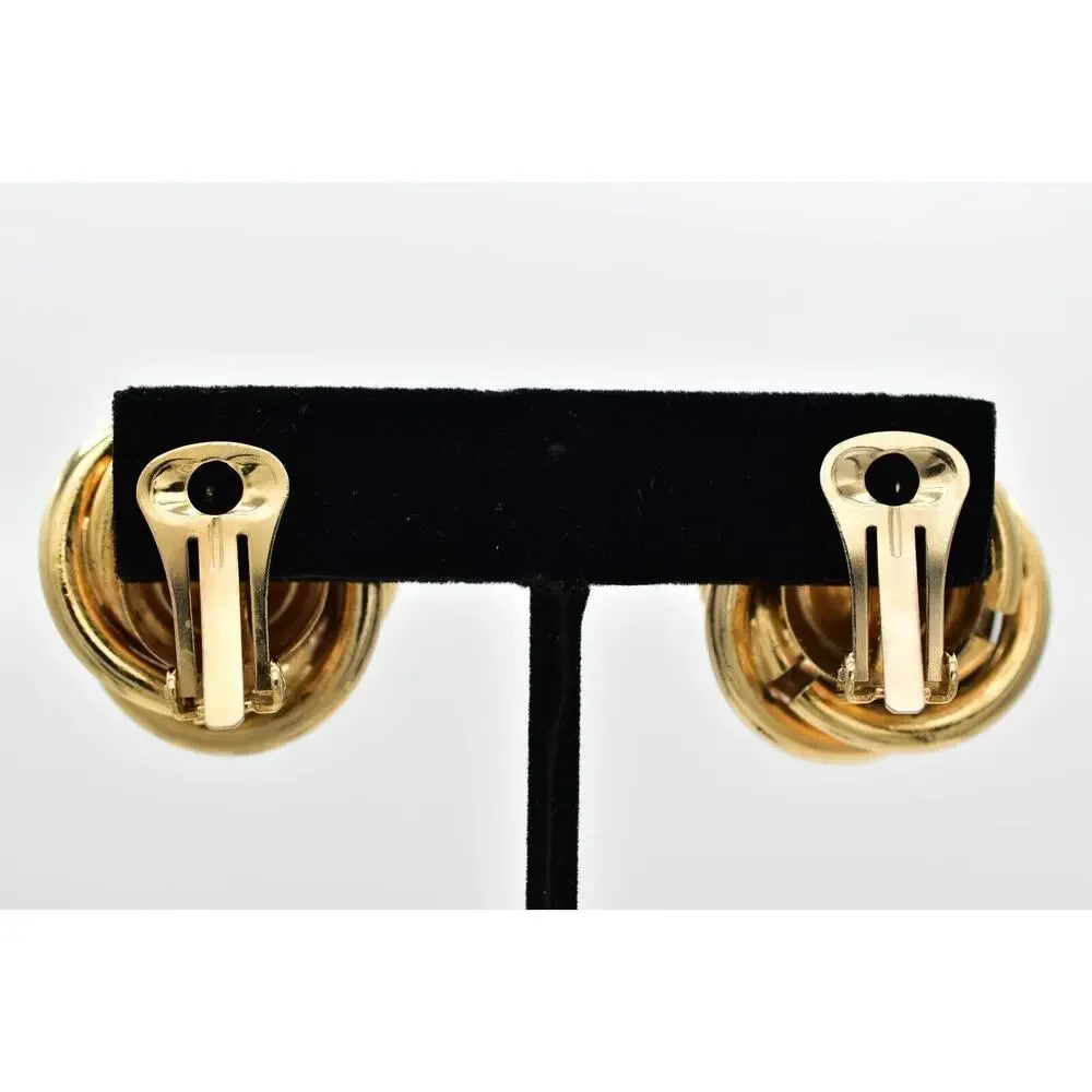 Unbranded gorgeous earrings